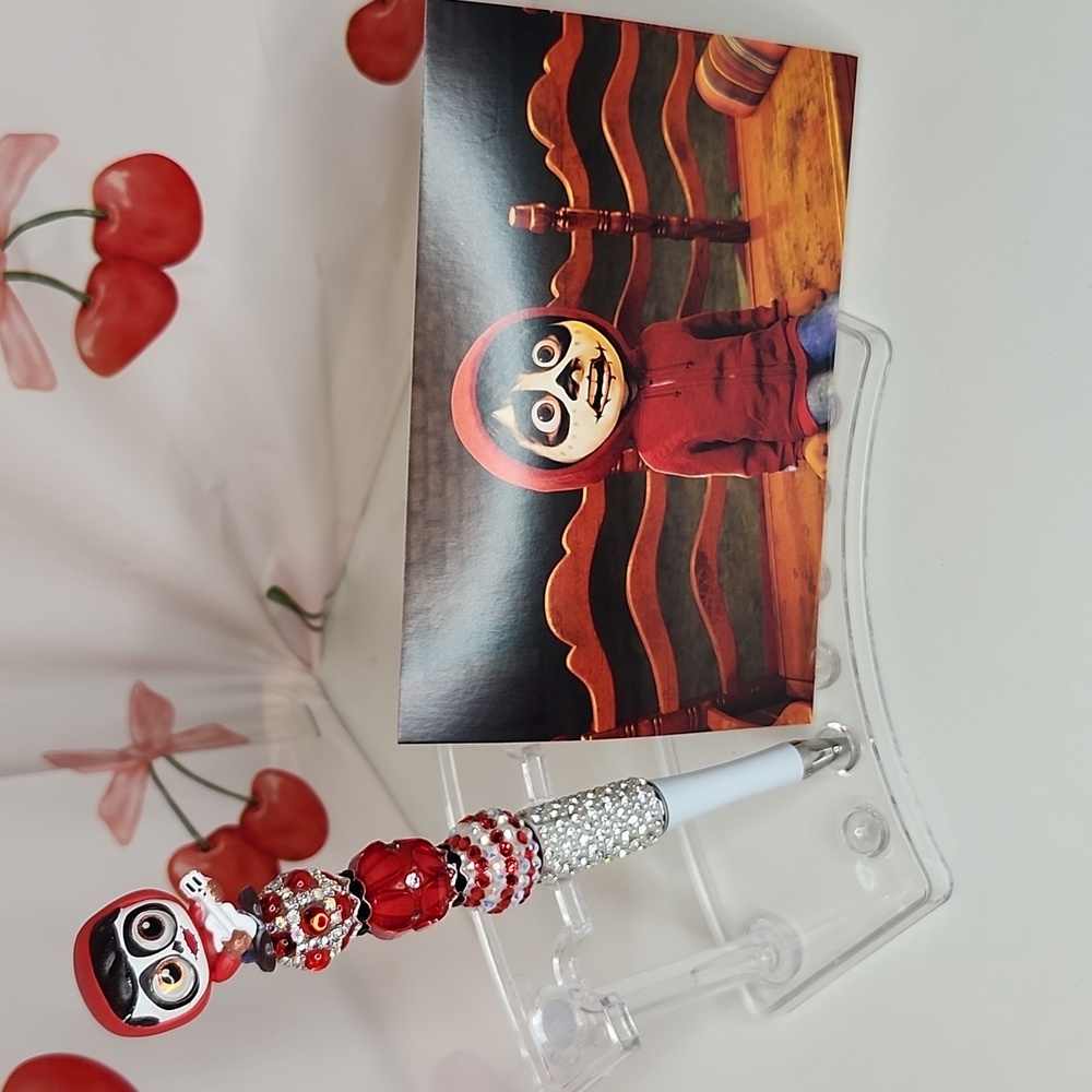 Disney PIXAR Miguel doorable pen w/postcard